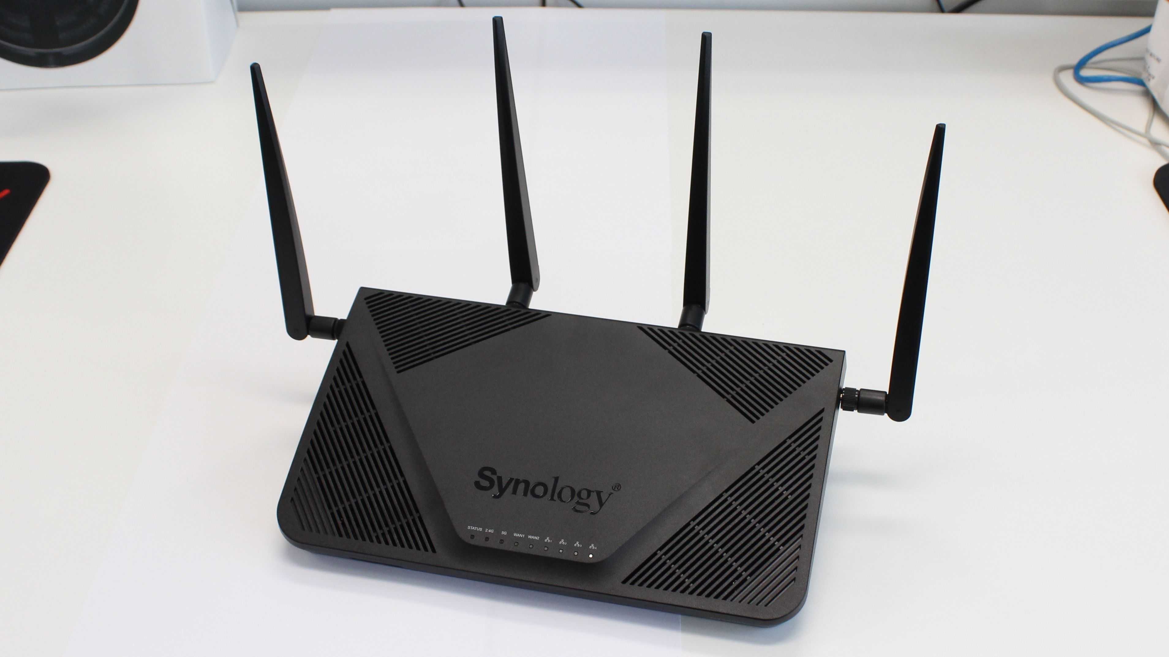 Review: synology mr2200ac mesh router • tech365