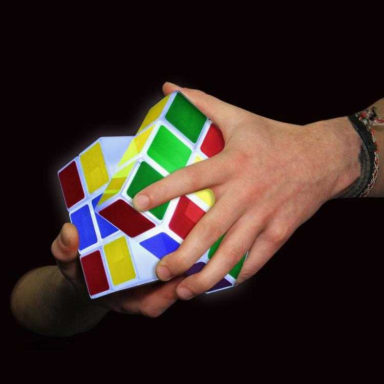 Кубик рубика: история создания самой знаменитой игрушки в мире