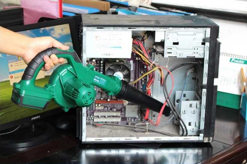 Аккуратная очистка компьютера от пыли. легко!