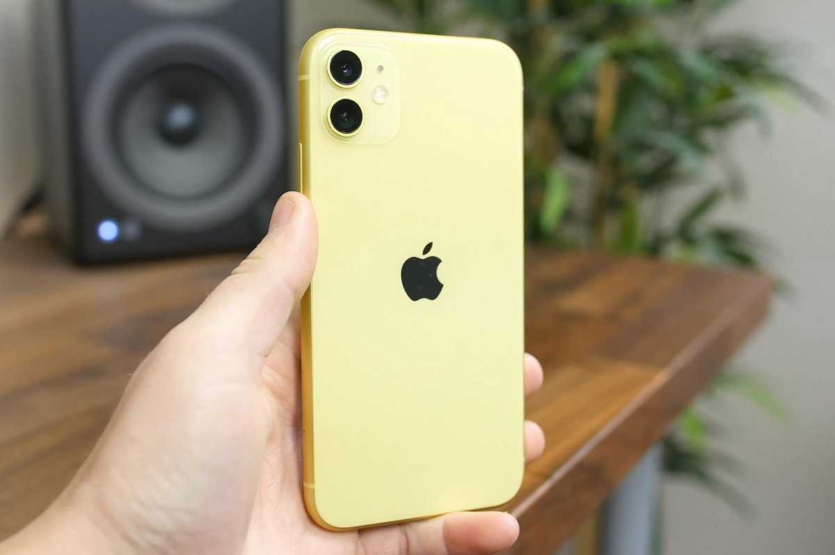 Обзор желтого iphone 11 — прошлогоднего флагмана apple • игорь позняев